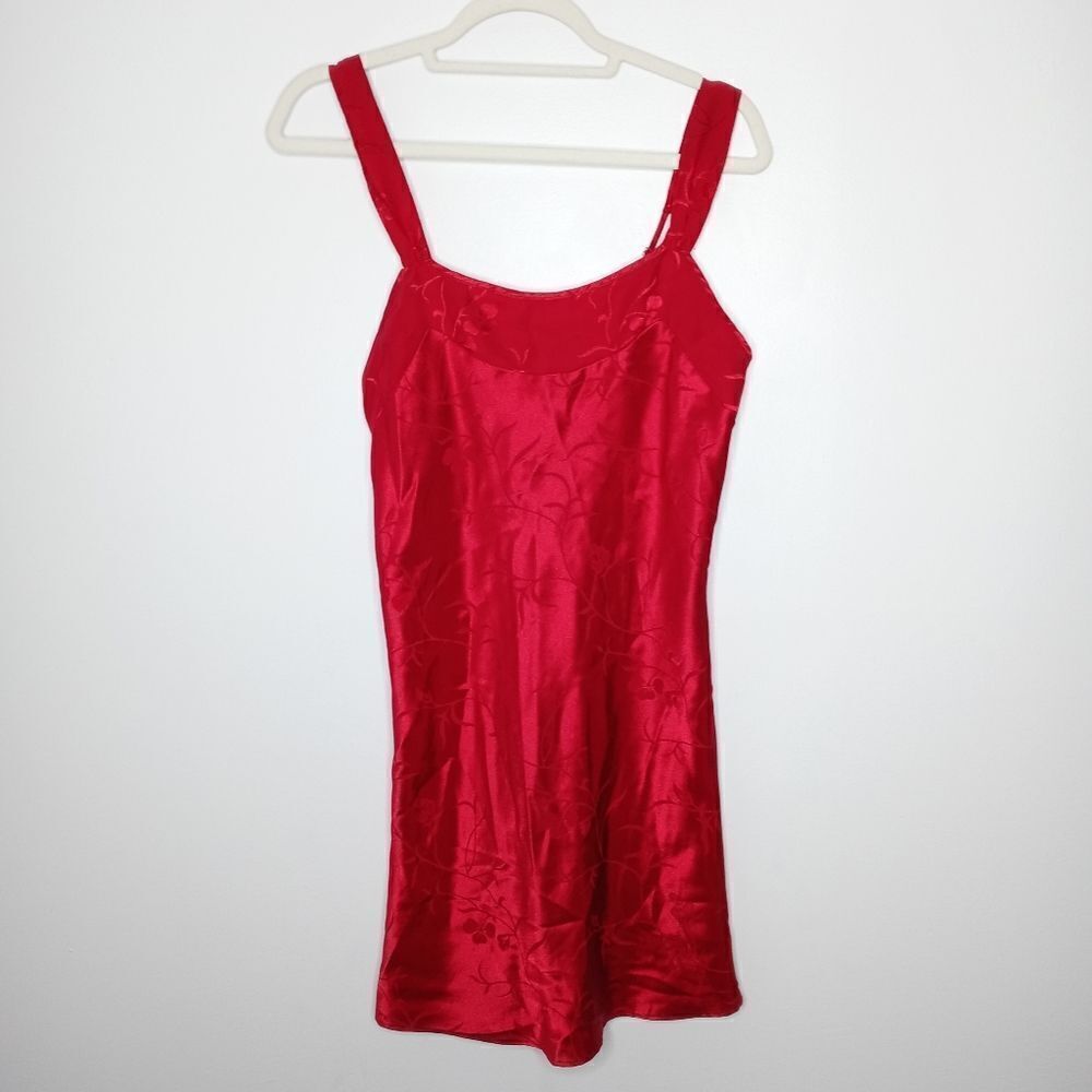 Inner Most nightgown set size small